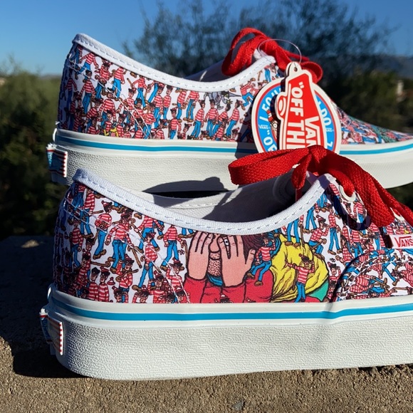 New “WHERE’S WALDO” Vans Authentic - Picture 3 of 14